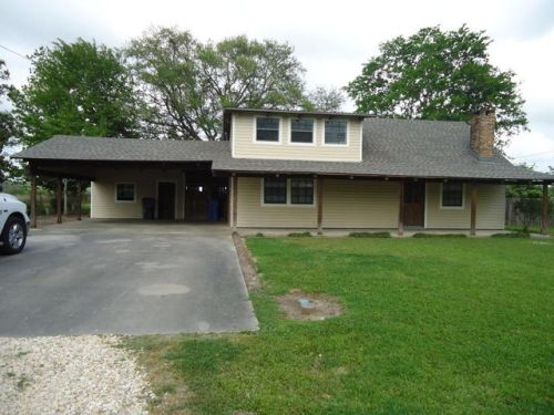 704 Sycamore St, Franklin, LA 70538-3718