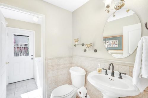 16711 Willow Creek Dr, Morgan Hill CA  95037-4819 exterior