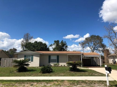 882 Yellowbird Ave, Deltona, FL 32725-7425