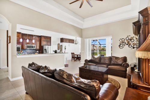 7219 Serrano Ter, Delray Beach FL  33446-2200 exterior