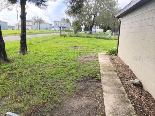 27047 Frampton Ave, Brooksville FL  34602-7254 exterior