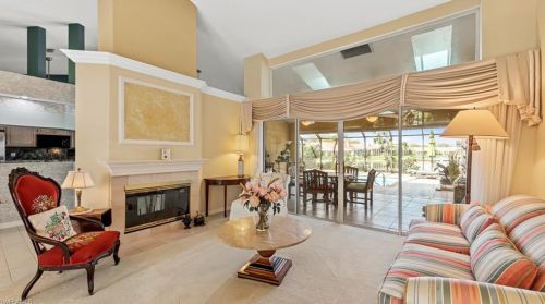 165 Arbor Blvd, Naples, FL 34119-4644