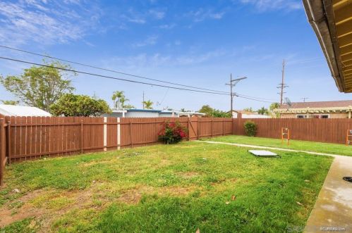 3606 Clairemont Mesa Blvd, San Diego CA  92117-2603 exterior