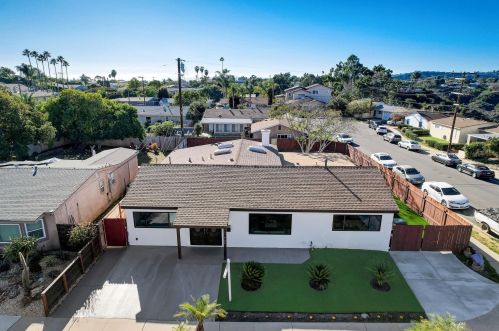 4190 Datcho Dr, San Diego CA 92117-4621 exterior