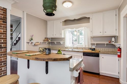 520 Ivy St, Grass Valley CA  95945-6126 exterior