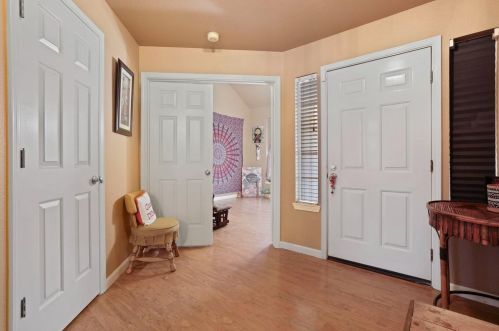 2308 Grouse Crossing Way, Modesto CA  95355-9216 exterior