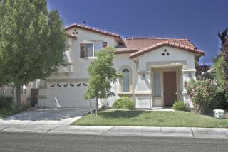 260 Aviator Cir, Sacramento CA  95835-1254 exterior
