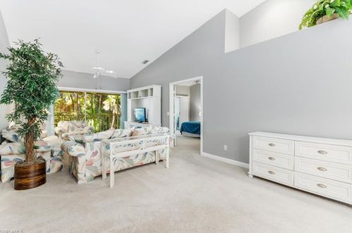 2325 Hidden Lake Dr, Naples, FL 34112-2774