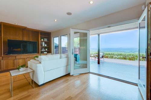 2431 Hastings Dr, Belmont, CA 94002-3319