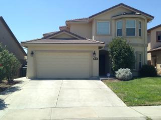 51 Morell Ct, Sacramento, CA 95833-2330