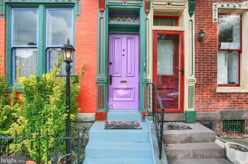 224 Verbeke St, Harrisburg, PA 17102-2736
