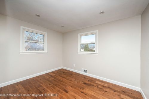 3 Fox Dr, Hazlet NJ  07730-1410 exterior