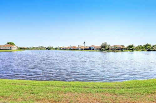 3655 Haldeman Creek Dr, Naples FL  34112-4204 exterior