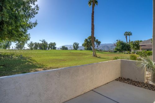 35054 Mission Hills Dr, Rancho Mirage CA  92270-1323 exterior