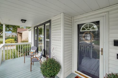 108 Chandler Ave, London, OH 43140-1104