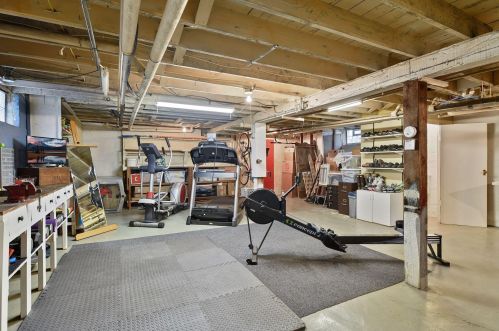 4817 Clinton Ave, Minneapolis MN 55419-5658 exterior