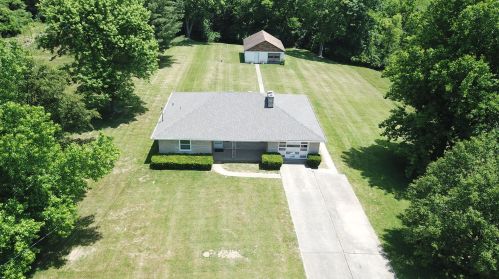 6033 Ripple Creek Rd, Newport, KY 41076-1985