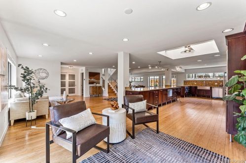 422 Cook St, Denver CO  80206-4425 exterior