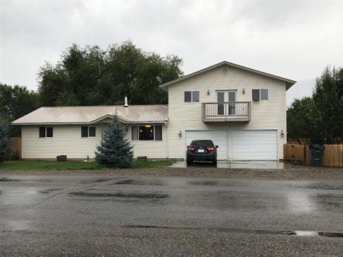 809 Union Ave, Baker, ID 83467-4718
