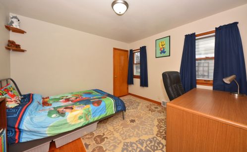 2860 77 St, Milwaukee WI 53219-2767 exterior