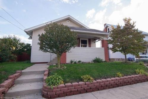 13 Willard Ave, Massillon, OH 44646-4625