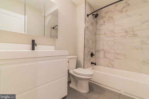 1514 26 St, Philadelphia PA 19146-4403 exterior