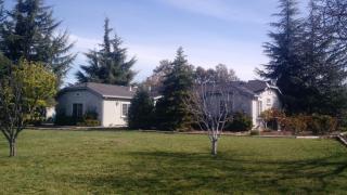 252 Lesley Ln, Hollister, CA 95023-9380