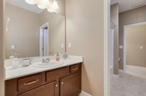 2616 Wagner Pl, Folsom CA  95762-9566 exterior