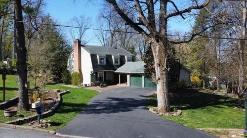 432 Dogwood Ter, Easton, PA 18040-1225