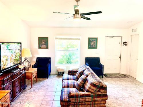 1135 17 Pl, Vero Beach FL 32960-3648 exterior