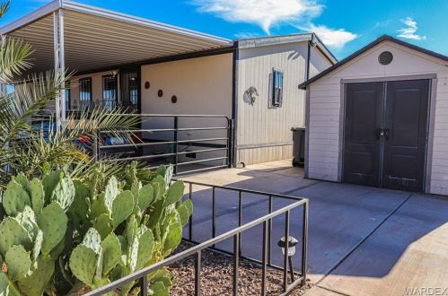 2188 Lone Star Dr, Mohave Valley AZ  86440-9378 exterior