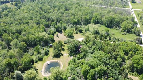 5768 Wausaukee Rd, West Bend, WI 53095-8104
