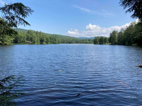 1007 Main St, Grafton, NH 03240-3438