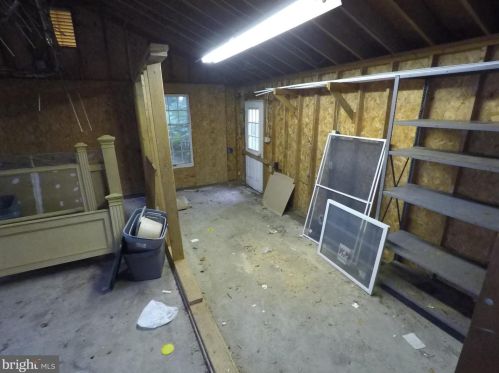 2 Presidential Dr, Berlin Boro NJ  08009-1358 exterior