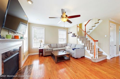 386 Hopedale Dr, Berkeley Township NJ  08721-2781 exterior