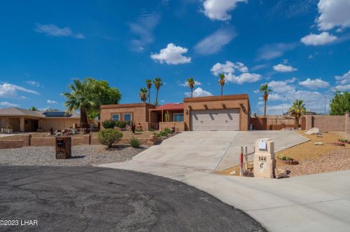 142 Cypress Ln, Lake Havasu City, AZ 86403-6801