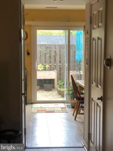 108 Berwick Pl, Lansdale PA 19446-4908 exterior