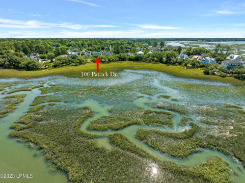 106 Patrick Dr, Beaufort, SC 29902-5712