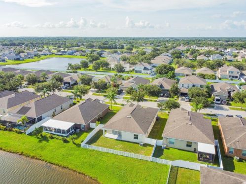 13408 Graham Yarden Dr, Riverview FL  33579-2390 exterior