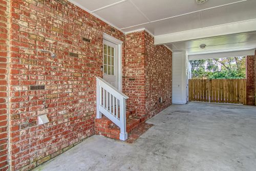 6 44th Ave, Isle Of Palms SC  29451-2605 exterior