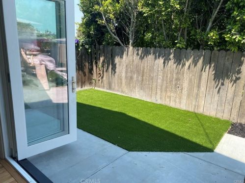 1143 23rd St, Manhattan Beach CA  90266-2927 exterior