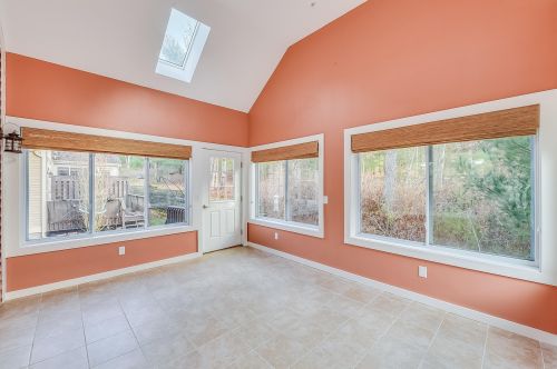 70 Greyhawk Dr, Mashpee MA 02649-4420 exterior