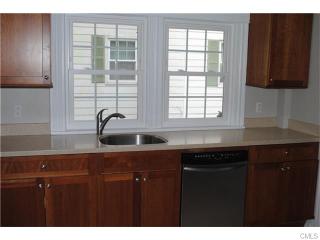 46 Edgewood Ave, Stamford CT  06907-2611 exterior