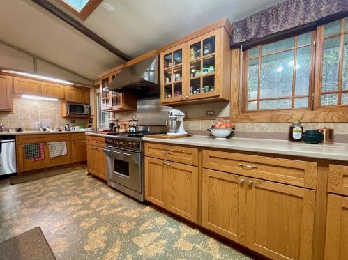 20422 County Road G, Boaz WI  53581-9002 exterior