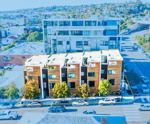 2104 Columbia St, San Diego CA 92101-1713 exterior