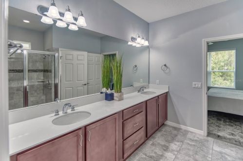 1042 Harbor Ridge Dr, Kissimmee FL  34759-6208 exterior