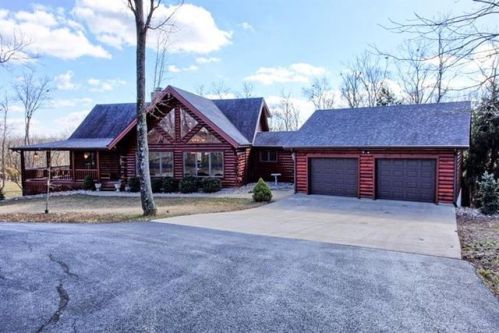 2690 Elmburg Rd, Shelbyville, KY 40065-7956