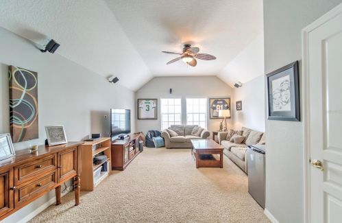 413 Islebay Dr, Ruskin FL  33572-3332 exterior