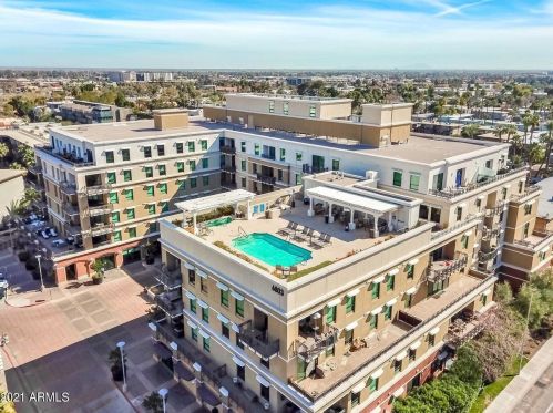 6803 Main St, Scottsdale AZ  85251-4307 exterior