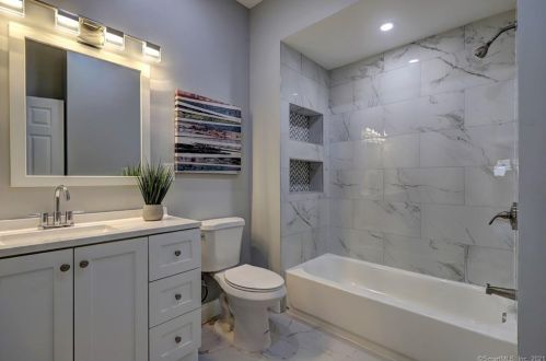 65 Ridgebrook Dr, Bridgeport CT  06606-1925 exterior